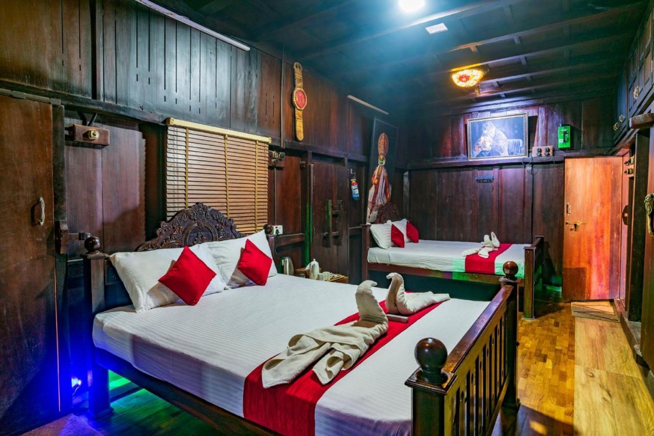 Castillo De Woods , The Private Luxury Villa , 8 Bhk, Vattavada Kottakamboor Екстер'єр фото